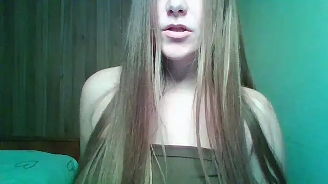 Evasapples's cam snapshot