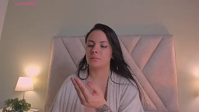 angelica_cross_'s cam snapshot