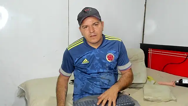 lauren-mark's cam snapshot