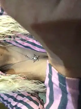 AlevNaz's cam snapshot