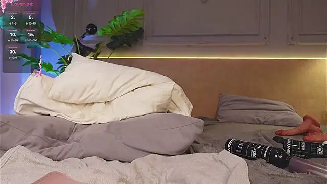 Lil__Fleur's cam snapshot