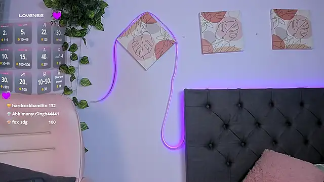 Quiinn_bx's cam snapshot