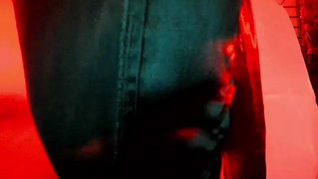 Bella_Stone's cam snapshot