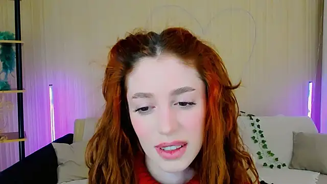 ChristinaConteeree's cam snapshot