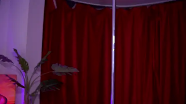 NatyDesiree's cam snapshot