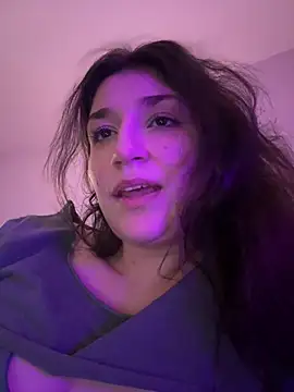 ScarletBloom_'s cam snapshot