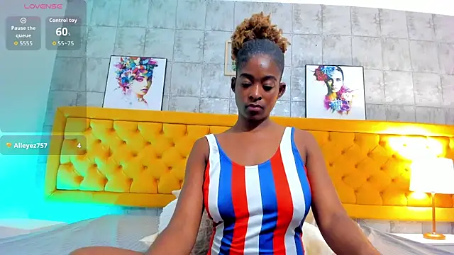 NiicoleHill's cam snapshot