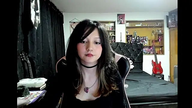 Maki_Zein_'s cam snapshot