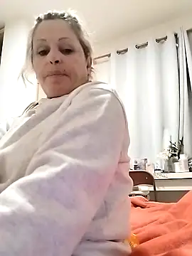 canariamorbosa's cam snapshot