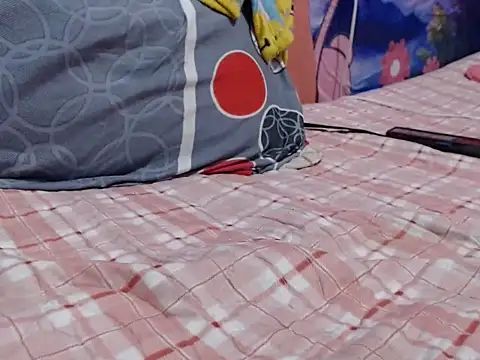 gordiextrememom's cam snapshot