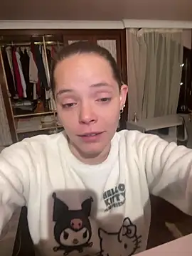 Wildmaca's cam snapshot