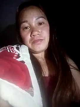 cutebobi's cam snapshot