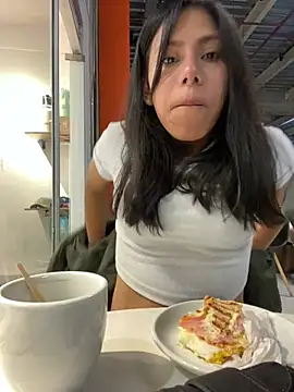 katerinnn99 live sex cam