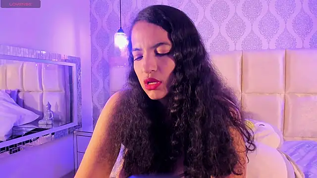 KimWexlerr_'s cam snapshot