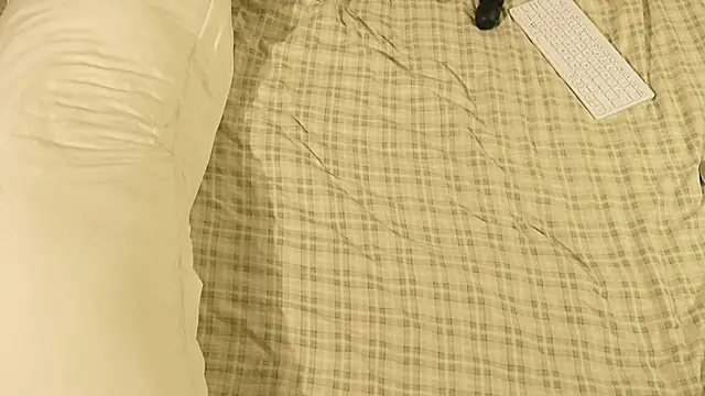 EnchantedIvy's cam snapshot