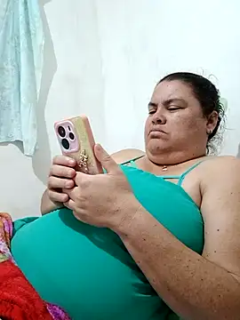 yaneth_'s cam snapshot