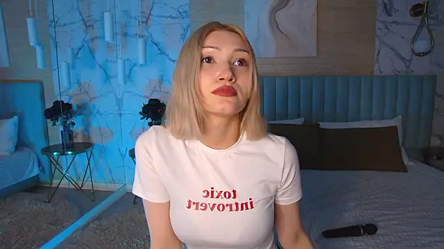 CarolReeves's cam snapshot