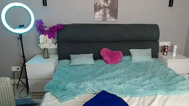 Passion-Blondy's cam snapshot