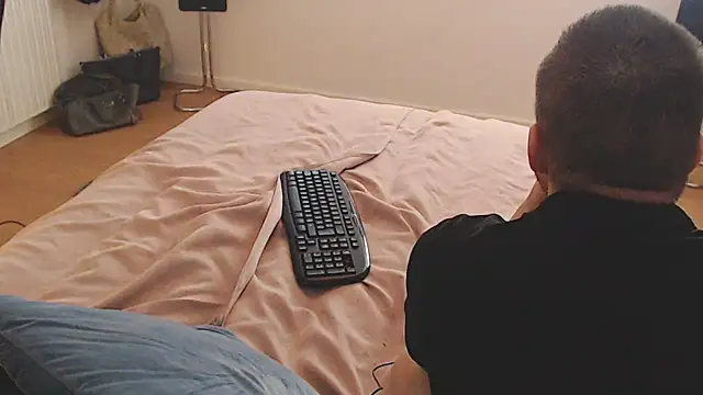 DevilsAngel13's cam snapshot