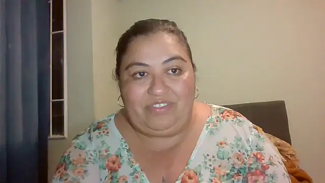 curvy_diva_'s cam snapshot