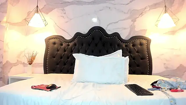 arietta_skinny's cam snapshot