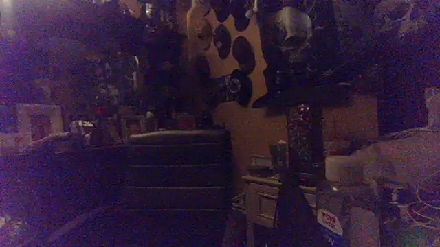 bigdaddyrooster's cam snapshot