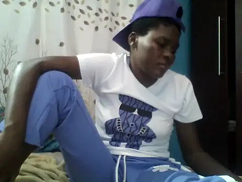 VirginPrincess06's cam snapshot