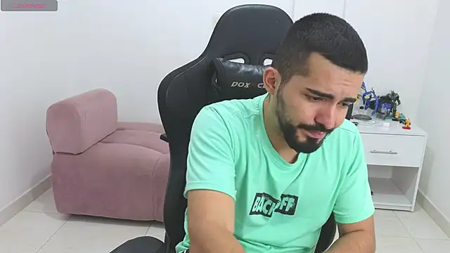 Massimoo_07 live sex cam