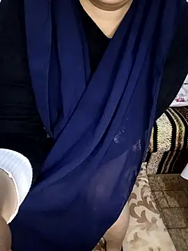 Anal-squirt live sex cam