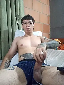 zoldick_huge live sex cam