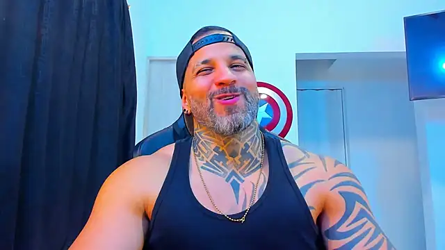 JoshRigby live sex cam