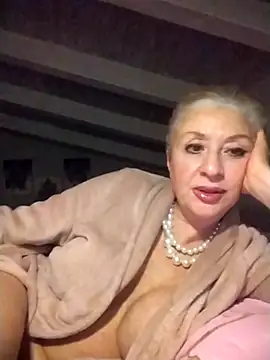 divinaerotica live sex cam