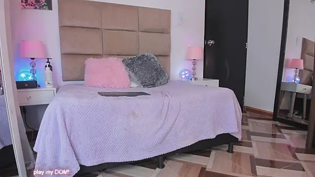 ashleycurvyy's cam snapshot