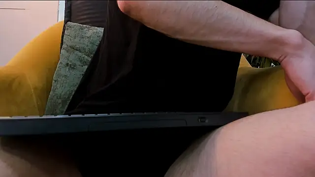 roan_birkin's cam snapshot