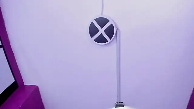 Alexa_Slave's cam snapshot