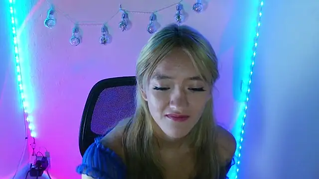 Lya1_ch's cam snapshot