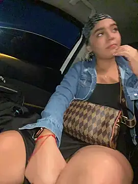 Katy_RoseX live sex cam