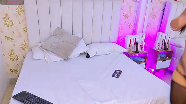 Celeste_Clarke's cam snapshot