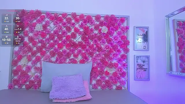 emmyrouse_'s cam snapshot