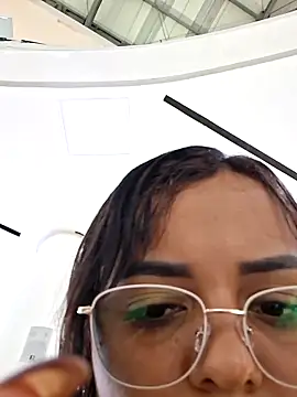 Naugthy-Mey live sex cam