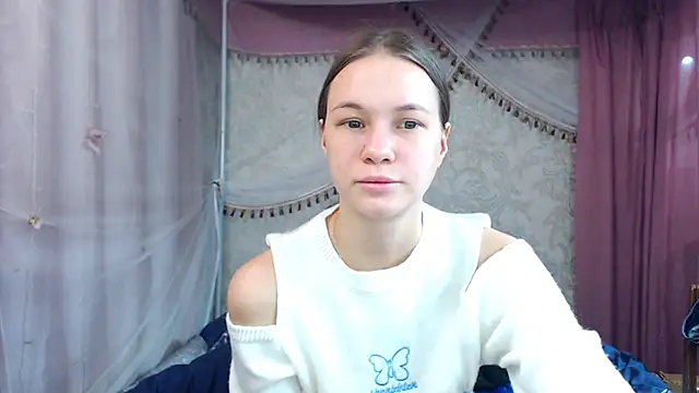 leila_bambi_'s cam snapshot