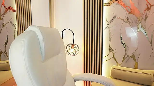 Emma_Walkerr_'s cam snapshot