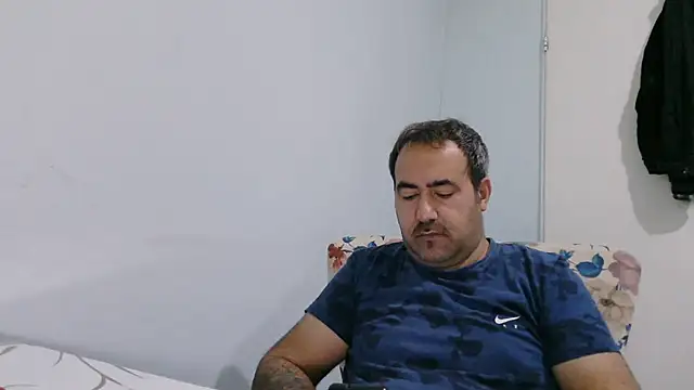 big_snakee live sex cam