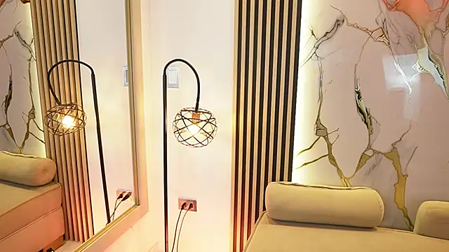 Emma_Walkerr_'s cam snapshot