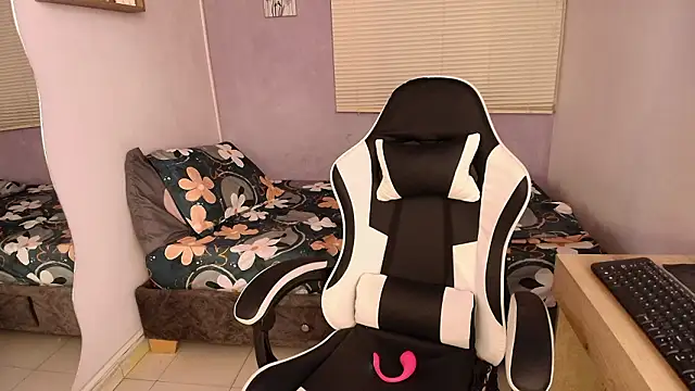 luna_desiree's cam snapshot