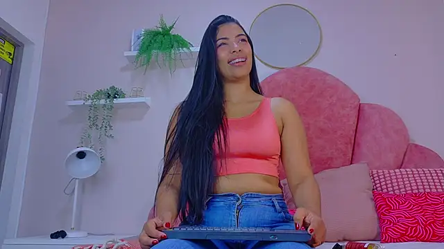 RiriiBrunette__'s cam snapshot