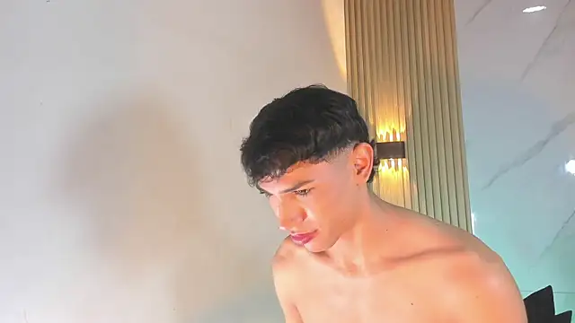 im_sebaslopez live sex cam