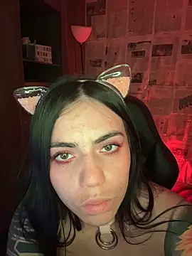 i_am_nina_'s cam snapshot