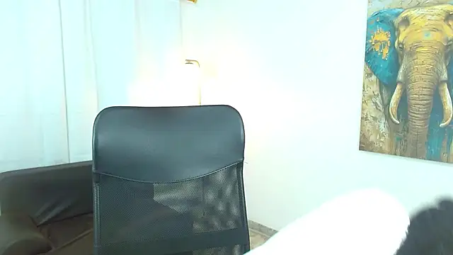 maiki18_'s cam snapshot