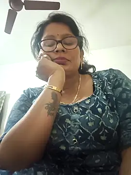 kavya78's cam snapshot